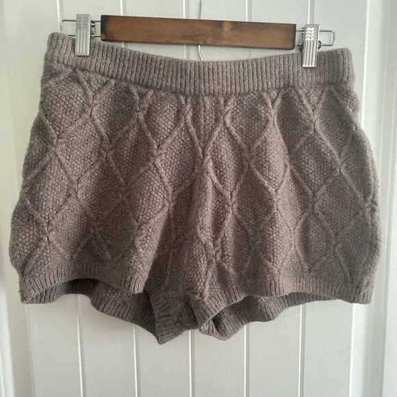 Old Navy High-Waisted Diamond Stitch Cable-Knit set,  Taupe, size S&M - Picture 8 of 14